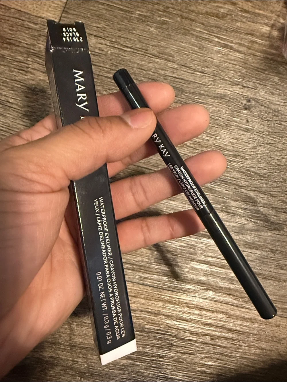Mary Kay Waterproof Eyeliner Pencil - Black